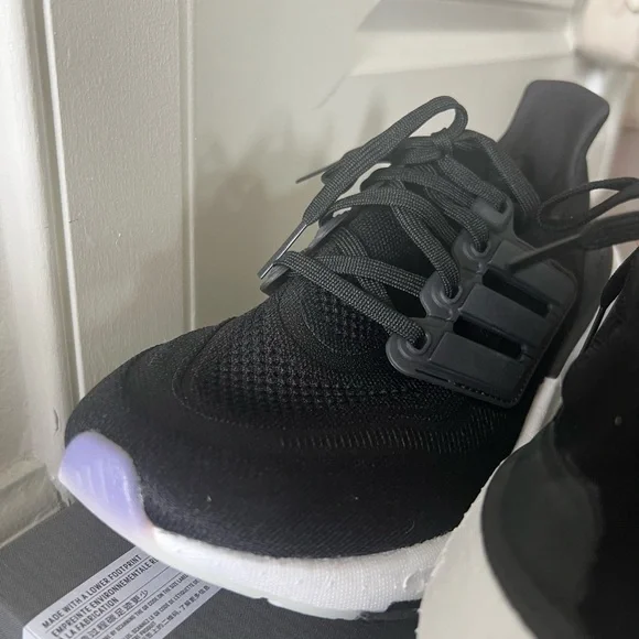 Adidas Ultraboost Light W - Picture 6 of 7